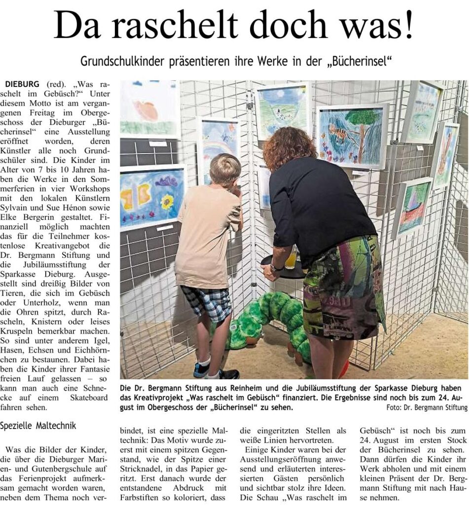 Zeitungsartikel zur Ausstellung der Werke des Mal-Workshops "Was rachelt im Gebüsch" - gefördert von der Dr. Bergmann Stiftung.